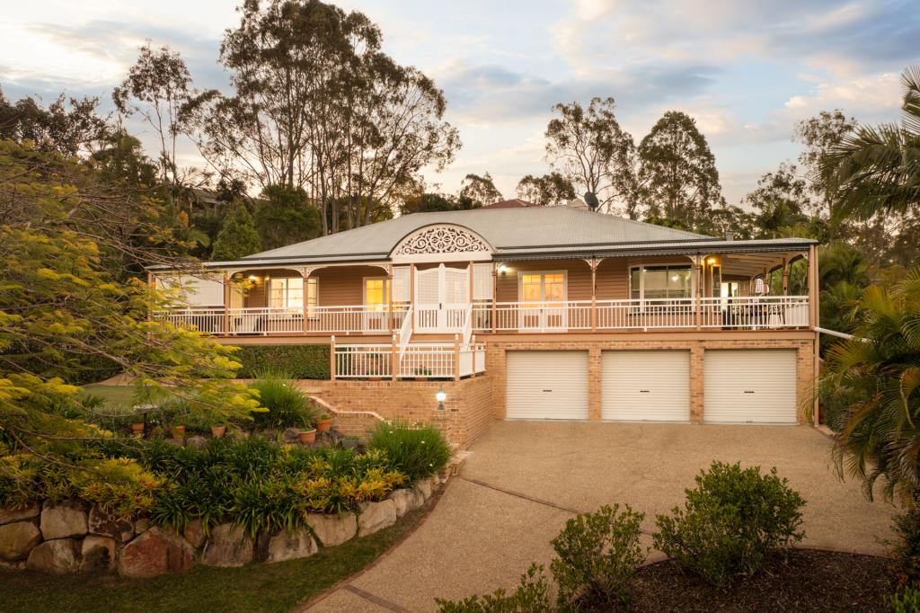 11 Pellatt Cl, Kenmore Hills, QLD 4069