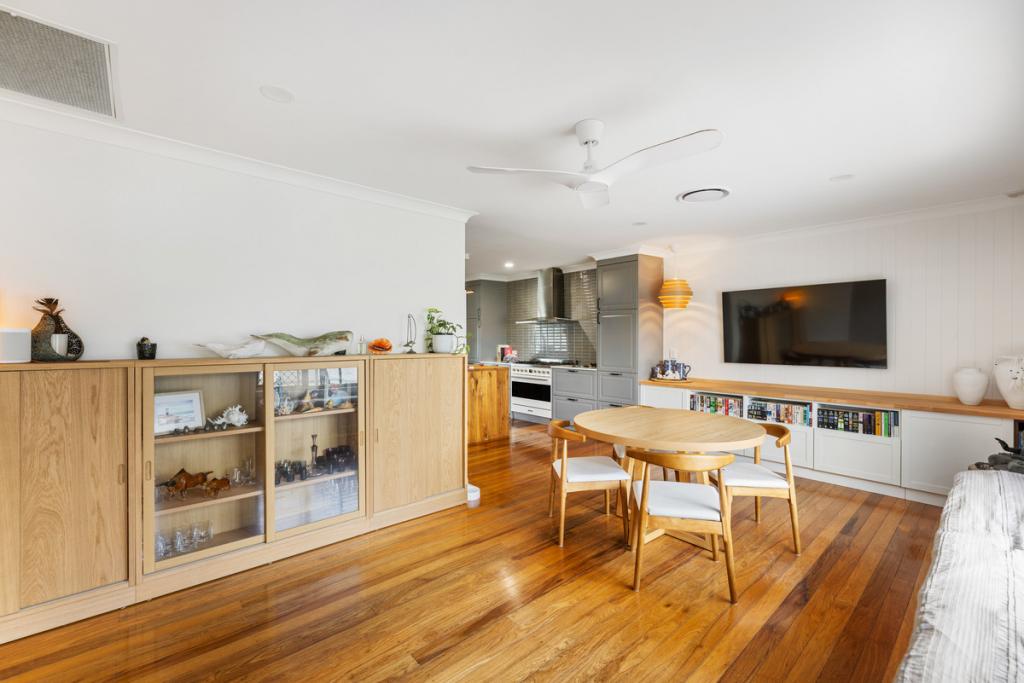 27 Boyd St, Tugun, QLD 4224