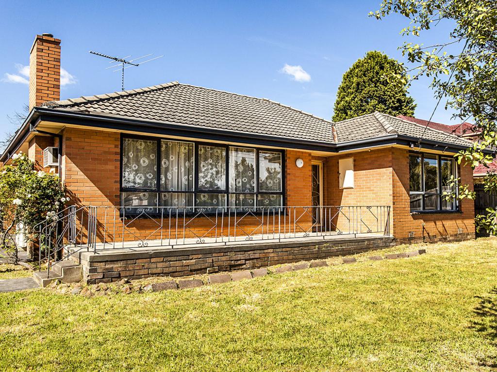 14 MOCK ST, FOREST HILL, VIC 3131