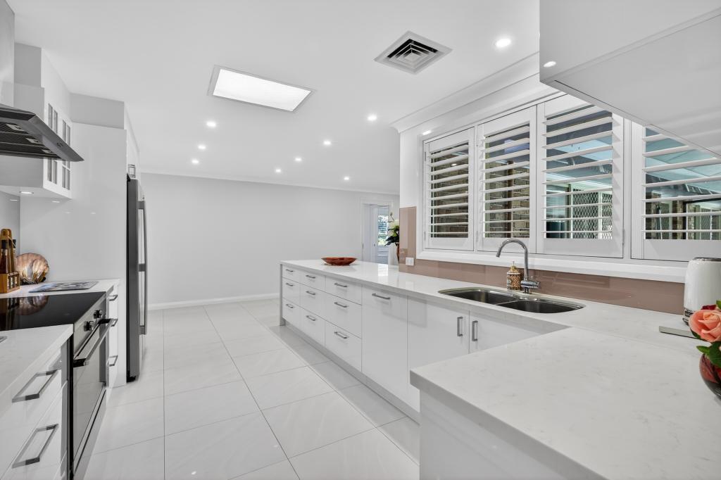 42 Sanctuary Dr, Windsor Downs, NSW 2756