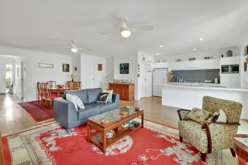 3/5 Central Ave, Mount Ommaney, QLD 4074