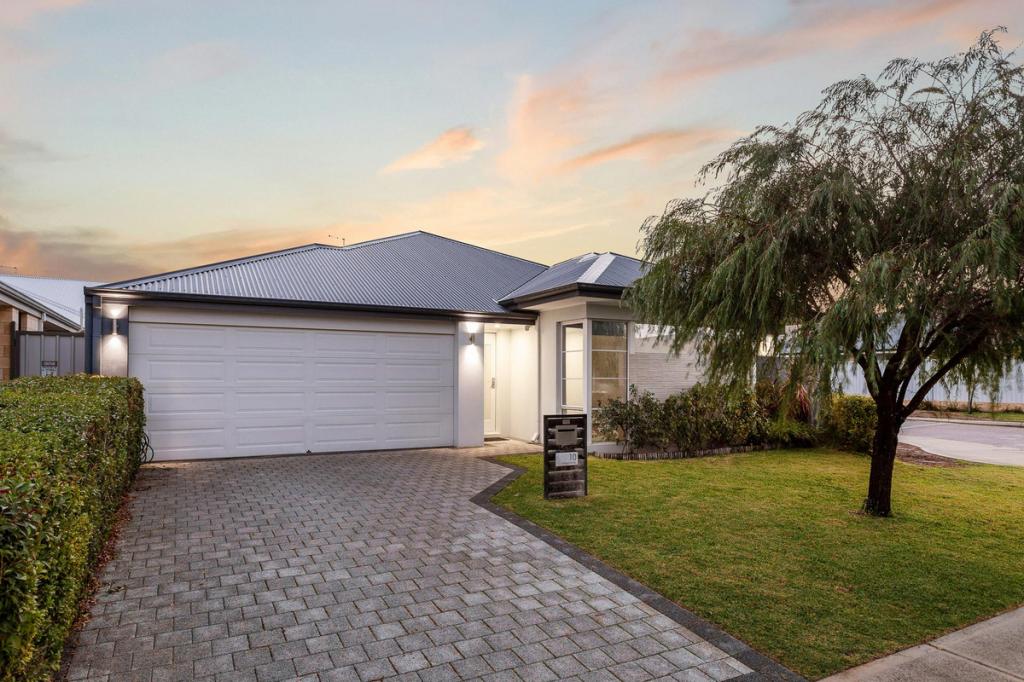 10 Holroyd Ave, Brabham, WA 6055