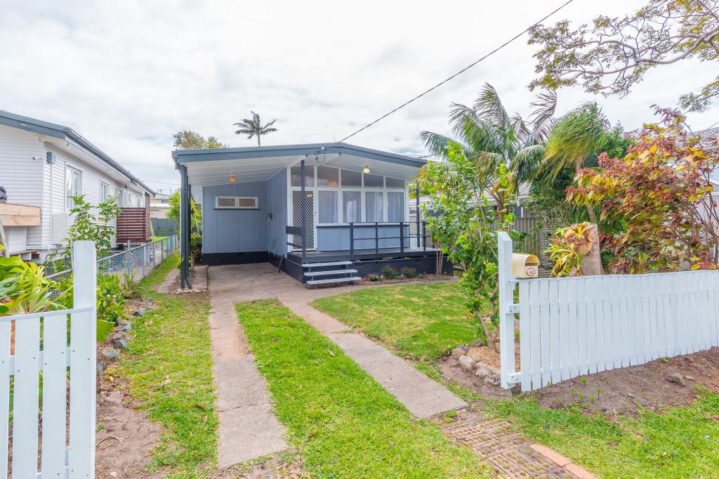 42 Ewan St, Margate, QLD 4019