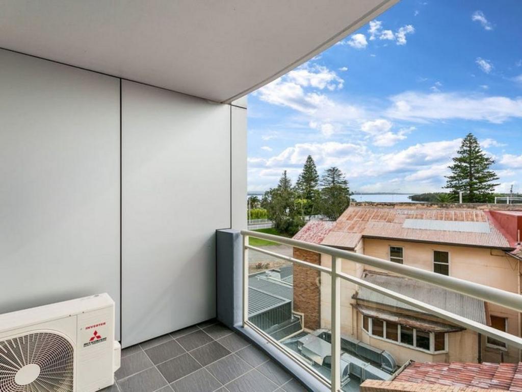 301/89-95 The Entrance Rd, The Entrance, NSW 2261