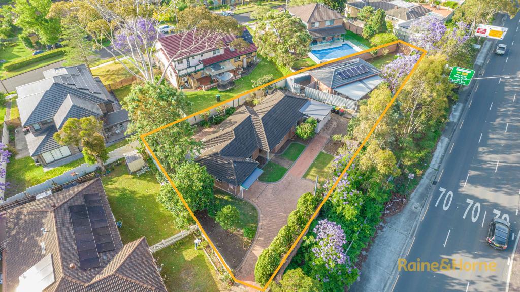 696-698 PENNANT HILLS RD, CARLINGFORD, NSW 2118