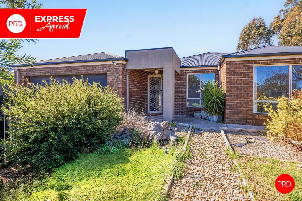 36 Carol St, Castlemaine, VIC 3450