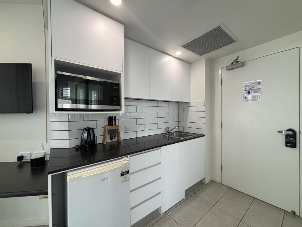 28b/15 Shine Ct, Birtinya, QLD 4575