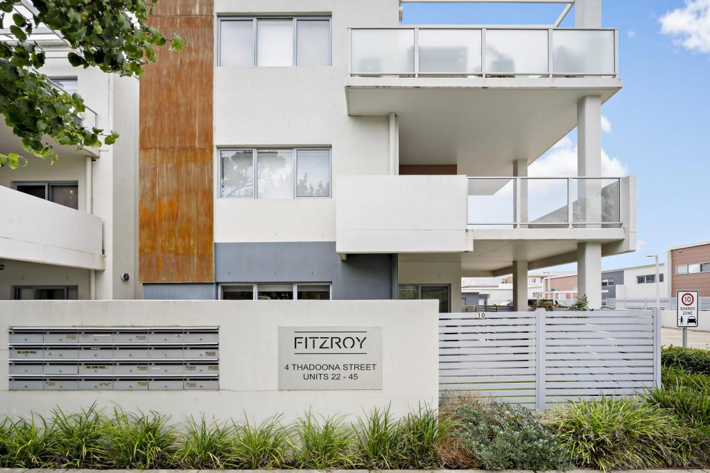 10/4 Thadoona St, Crace, ACT 2911