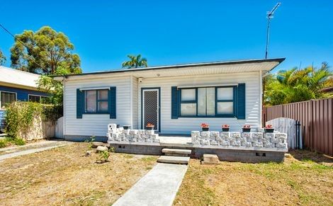 70 Lone Pine Ave, Umina Beach, NSW 2257