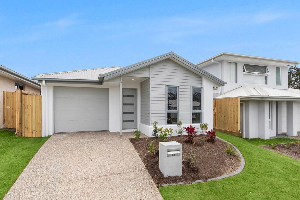 88 Dunaden St, Logan Reserve, QLD 4133