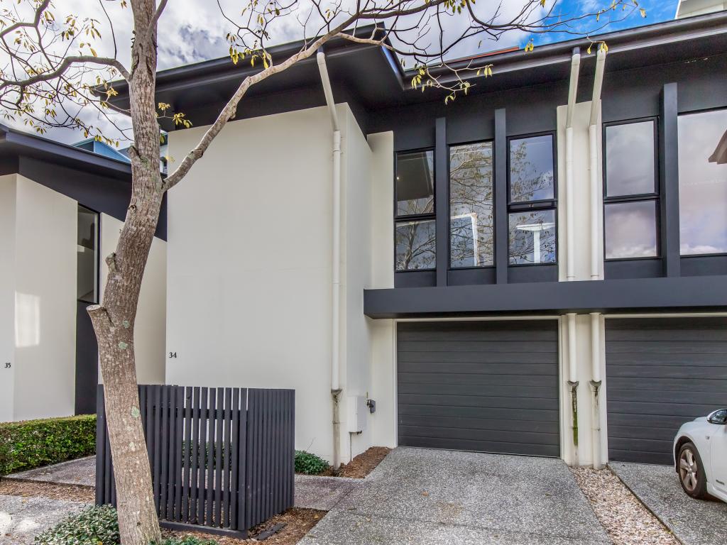 34 Easthill Dr, Robina, QLD 4226