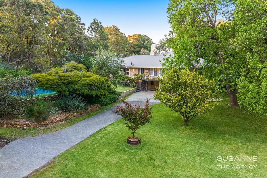 1 Silverdale Rd, Lesmurdie, WA 6076