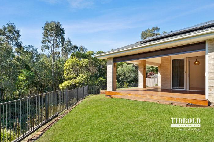 5 Capella Dr, Redland Bay, QLD 4165