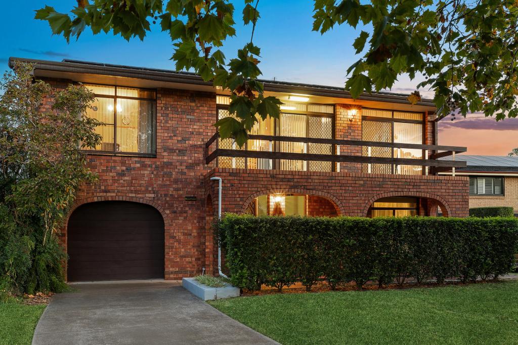 14 Maramba Cl, Kingsgrove, NSW 2208