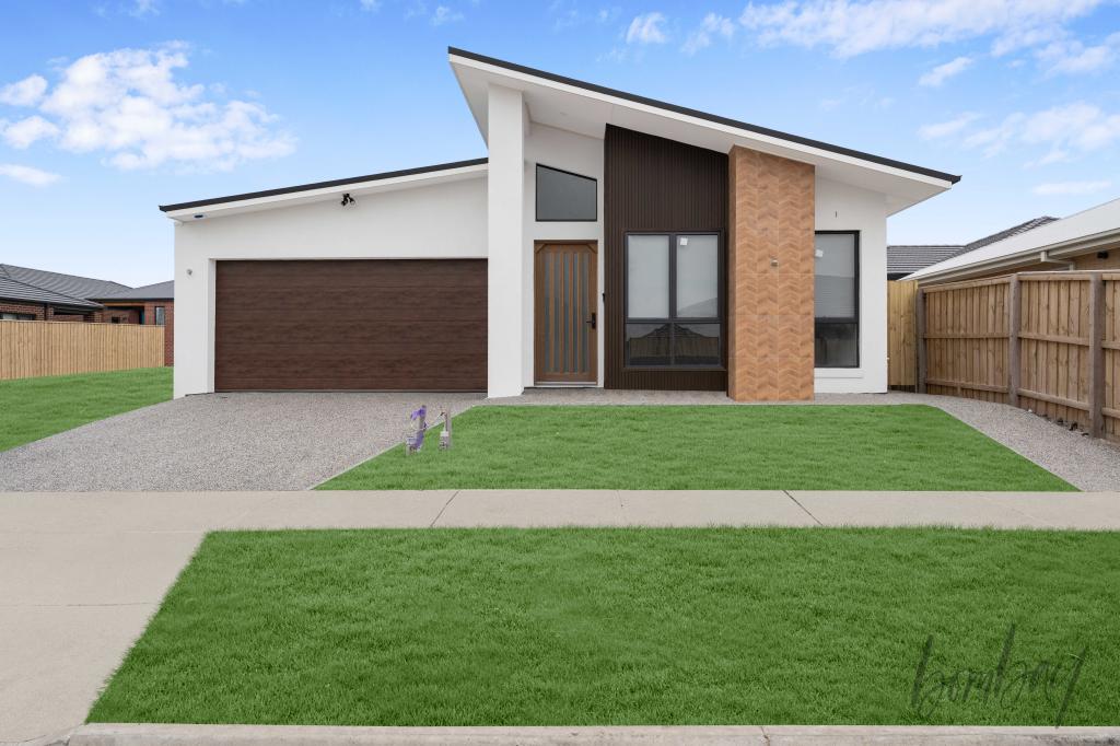 4 United Way, Donnybrook, VIC 3064