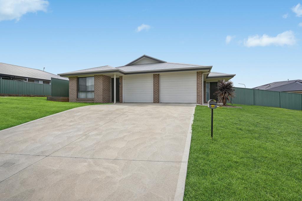6a Bolton St, Kelso, NSW 2795
