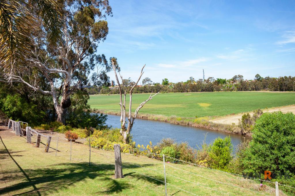 15 Bluff Ct, Eastwood, VIC 3875