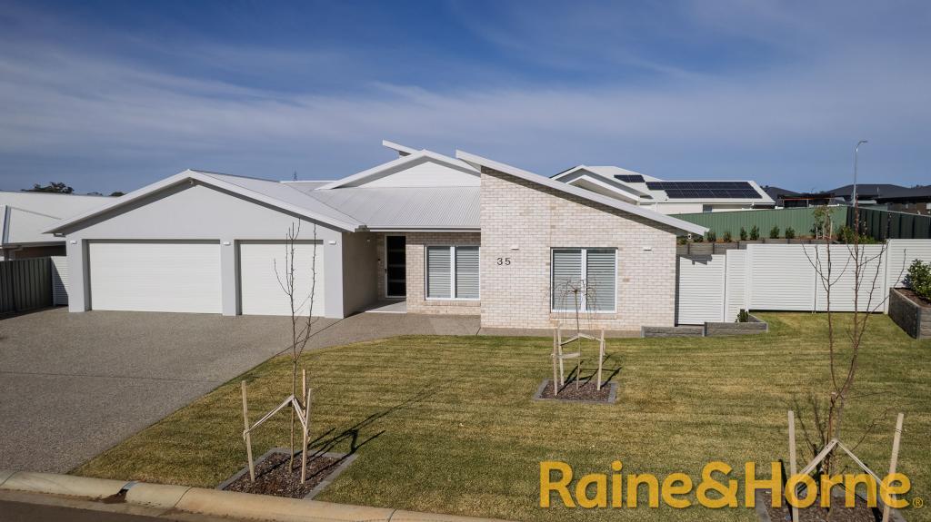 35 SUNNINGDALE CL, DUBBO, NSW 2830
