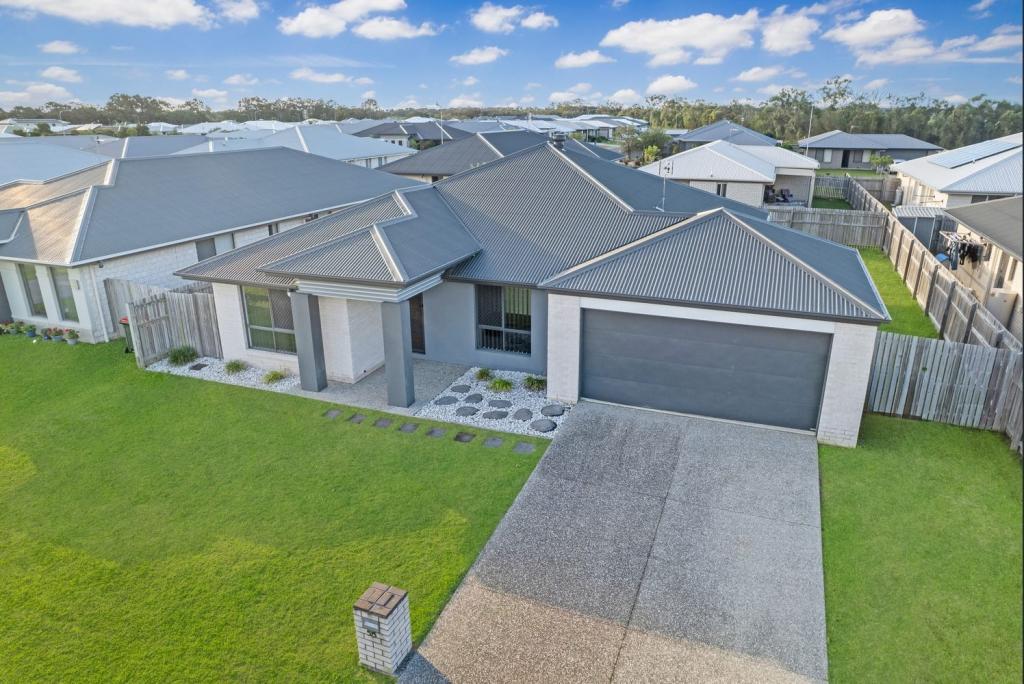 55 IMPERIAL CCT, ELI WATERS, QLD 4655