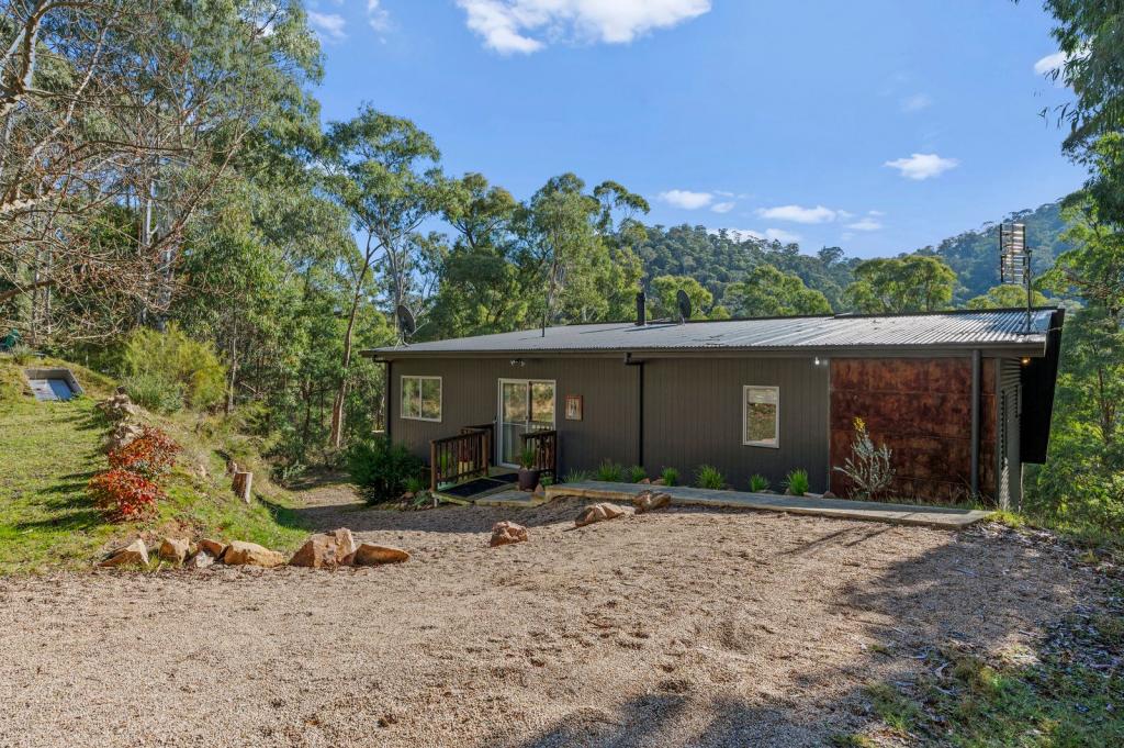 24 Christensen St, Sawmill Settlement, VIC 3723