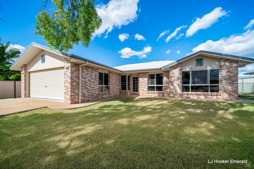 15 Callaghan St, Emerald, QLD 4720