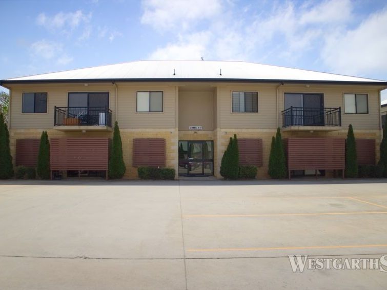 3/1-3 Uniplaza Ct, Kearneys Spring, QLD 4350