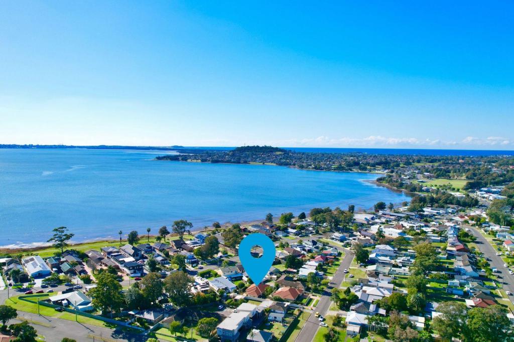 6a Lyne St, Oak Flats, NSW 2529