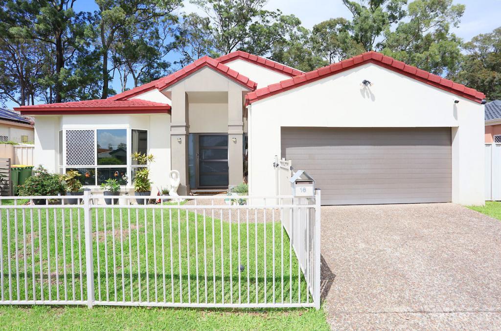16 Siena Pl, Coombabah, QLD 4216