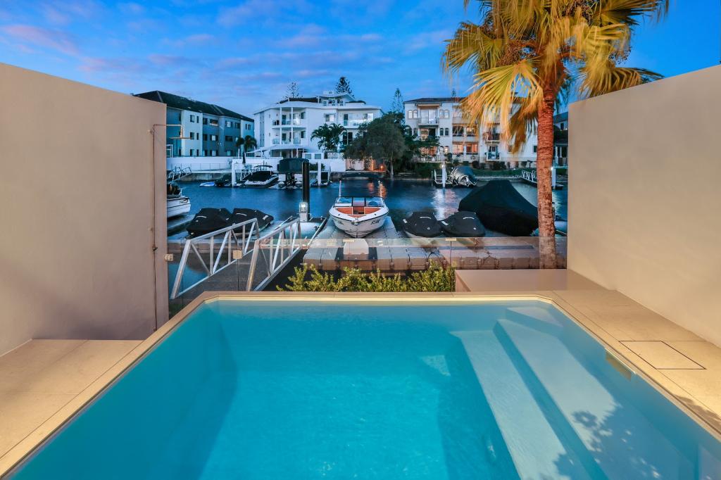 3/19 Madang Cres, Runaway Bay, QLD 4216