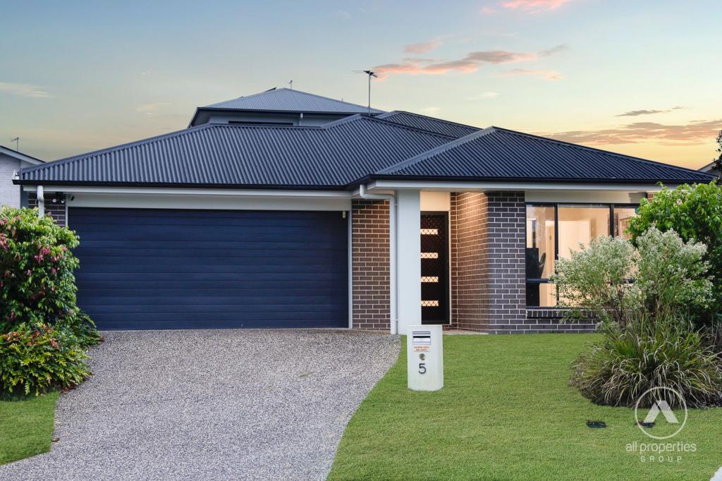 5 AZURE ST, BAHRS SCRUB, QLD 4207