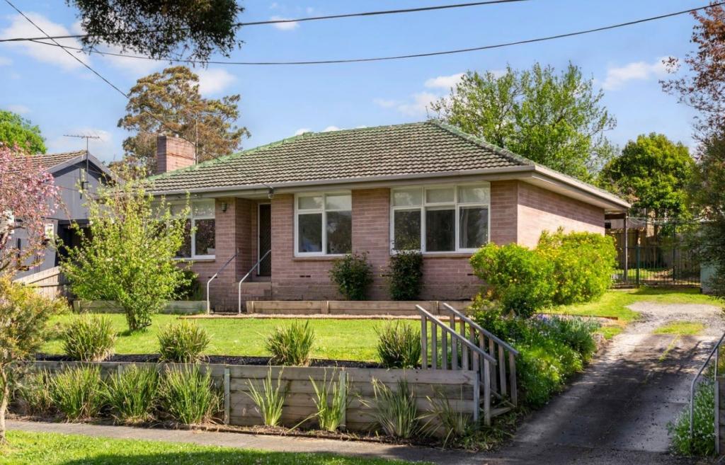 10 Tasman Ave, Nunawading, VIC 3131