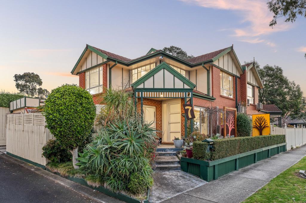 7 Scarborough Sq, Mont Albert North, VIC 3129