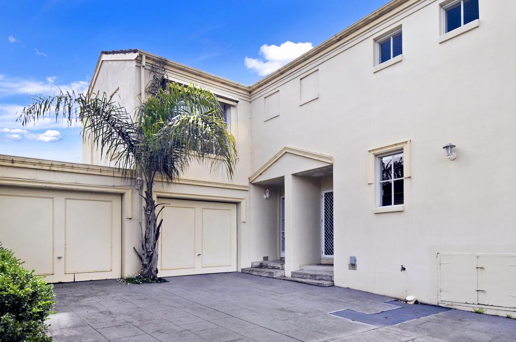 3/12 Darebin St, Heidelberg, VIC 3084