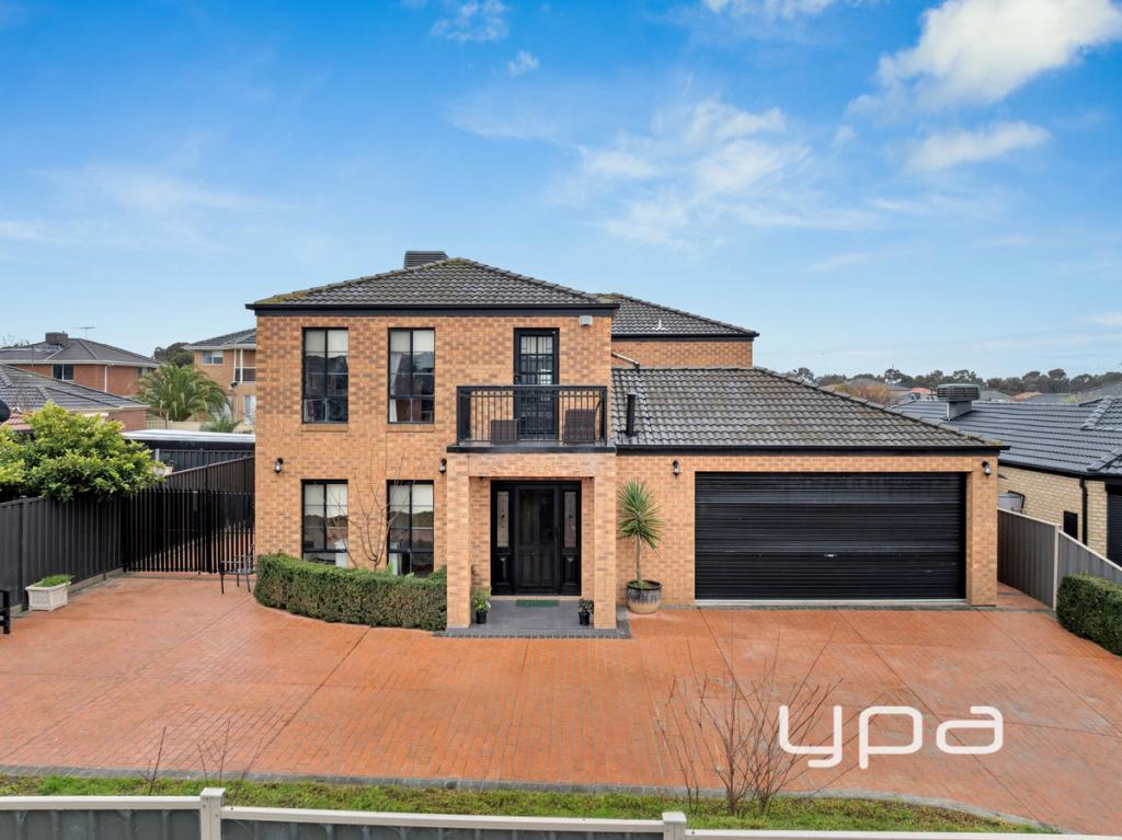 18 Tuscany Ct, Roxburgh Park, VIC 3064