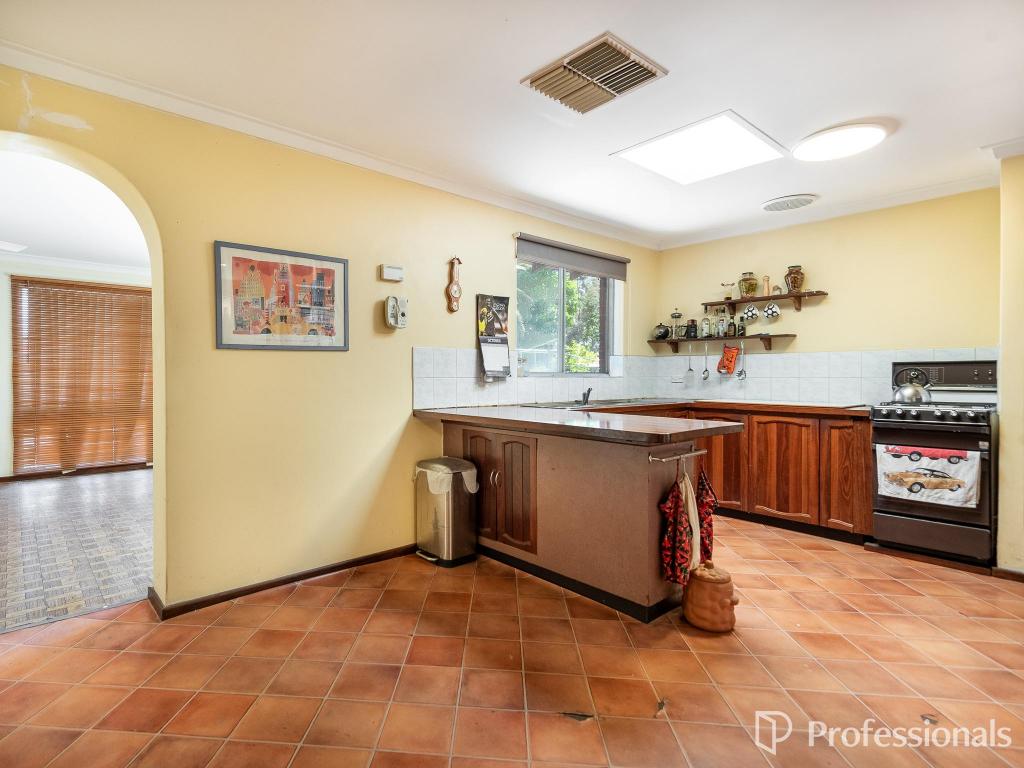 49 Diosma Way, Forrestfield, WA 6058