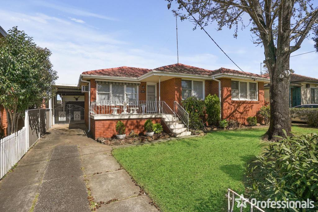 209 Polding St, Fairfield West, NSW 2165