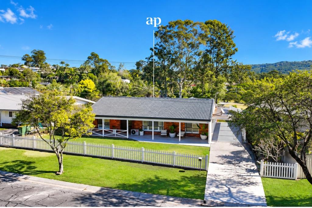 27 Moonbeam Pde, Mudgeeraba, QLD 4213