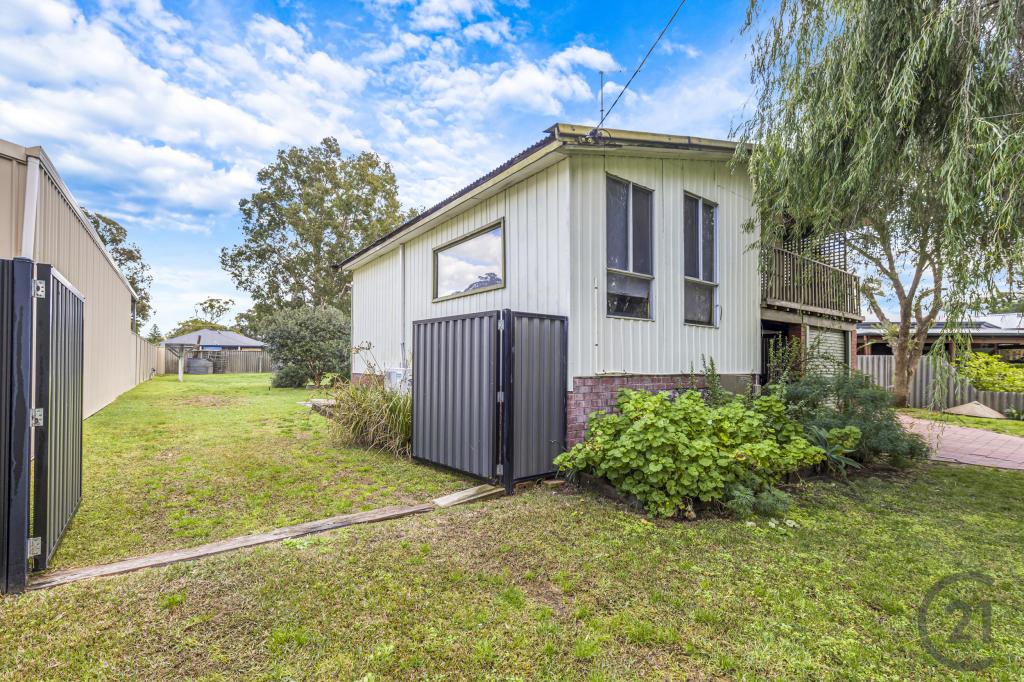 26 Koolyanga Pl, Greenfields, WA 6210
