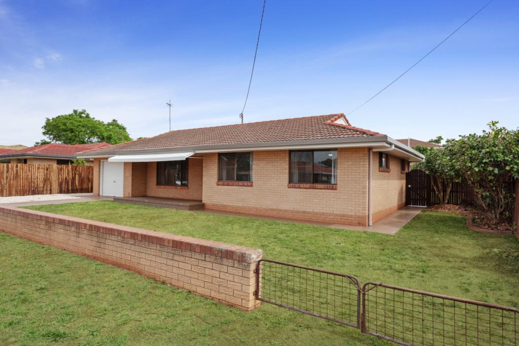 18 PANDA ST, HARRISTOWN, QLD 4350