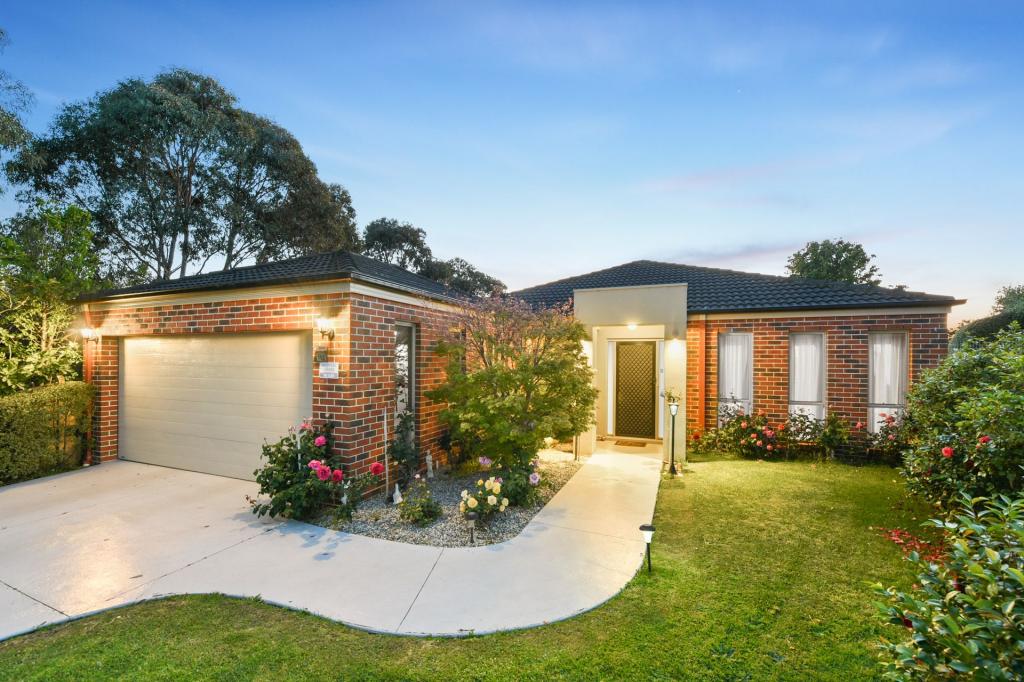 103 Skyline Way, Berwick, VIC 3806