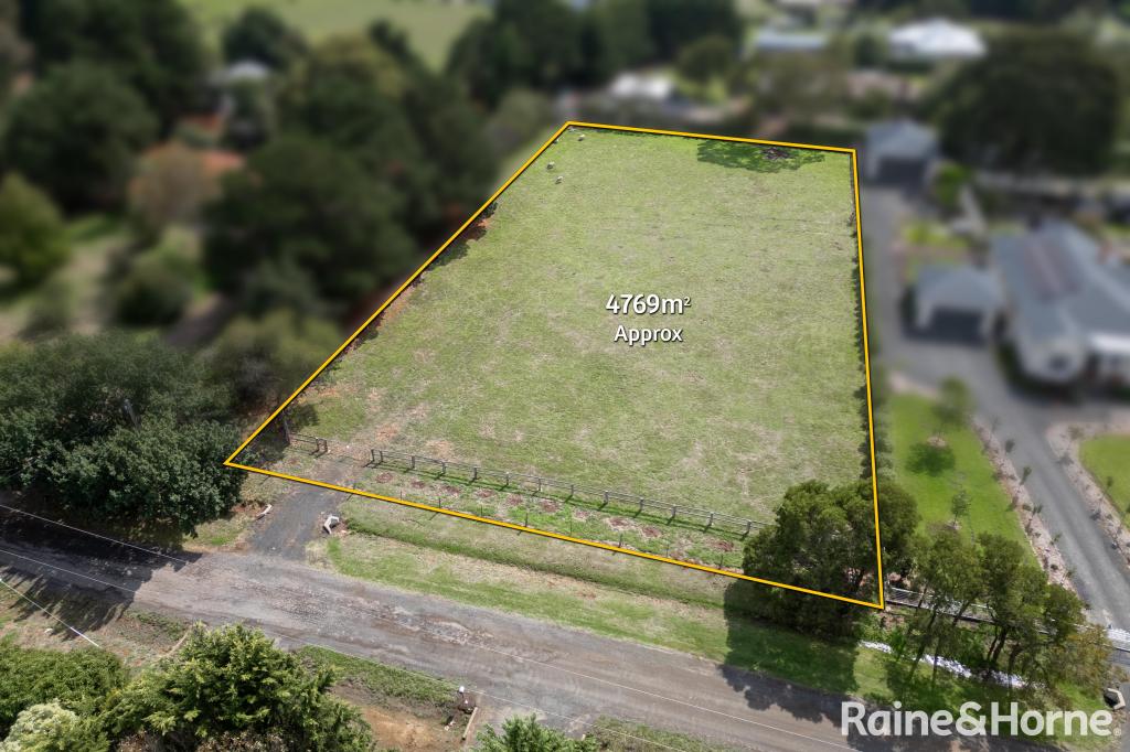 6 MORROW RD E, NEW GISBORNE, VIC 3438