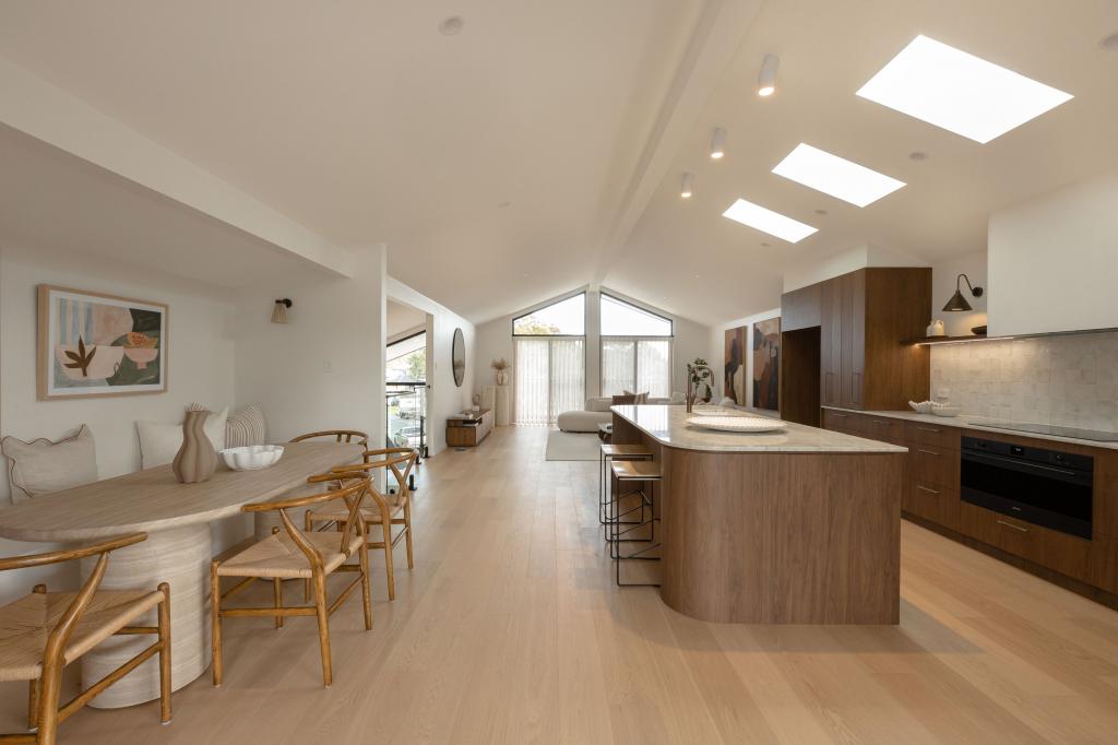 6 Parklands Cl, Bateau Bay, NSW 2261