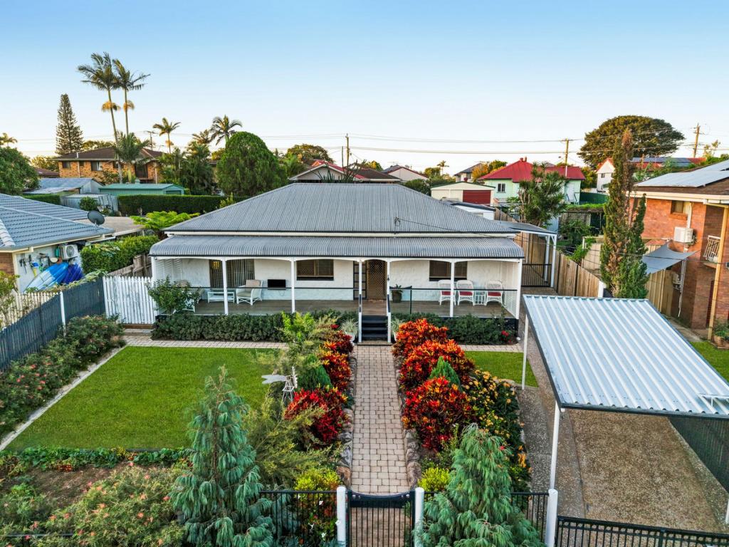 5 Highfield Cres, Strathpine, QLD 4500