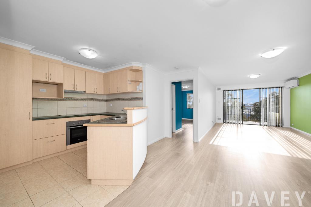 25/167 Grand Bvd, Joondalup, WA 6027