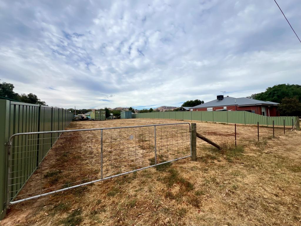 37 Rankin St, Maindample, VIC 3723