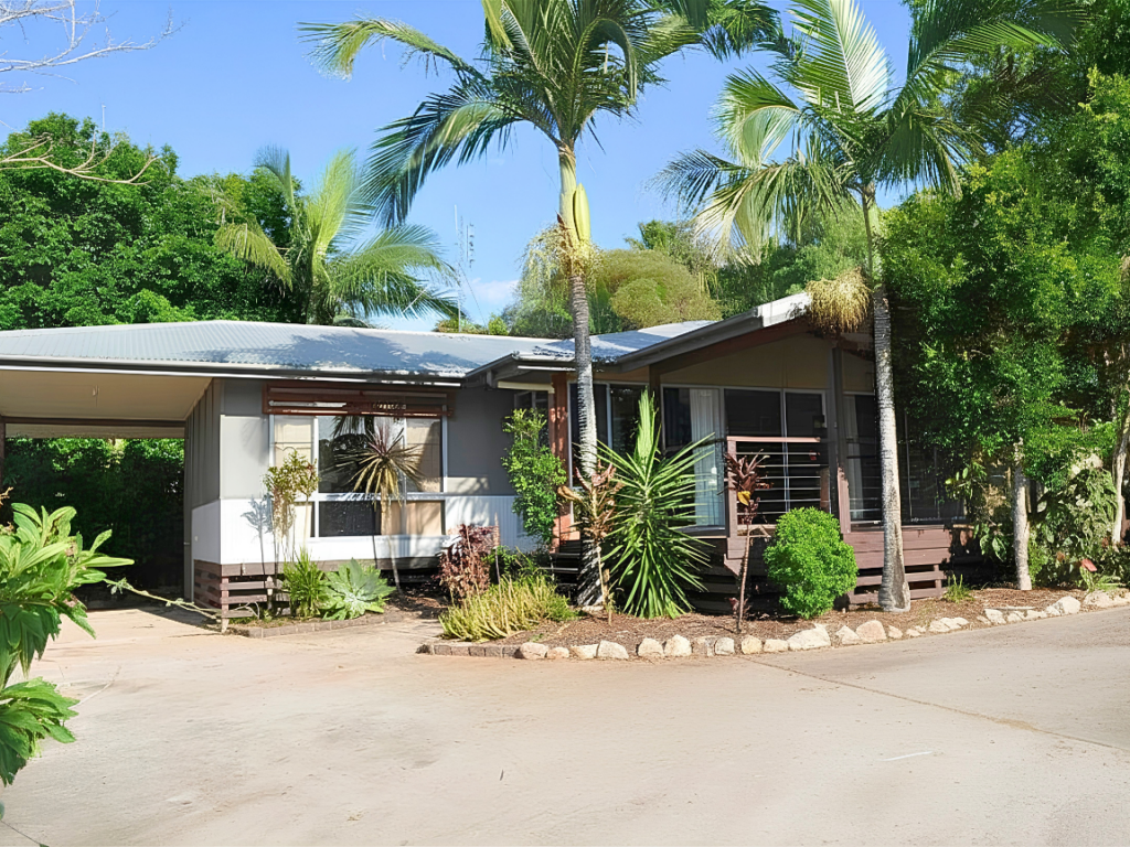 3 Whitby Pl, Agnes Water, QLD 4677