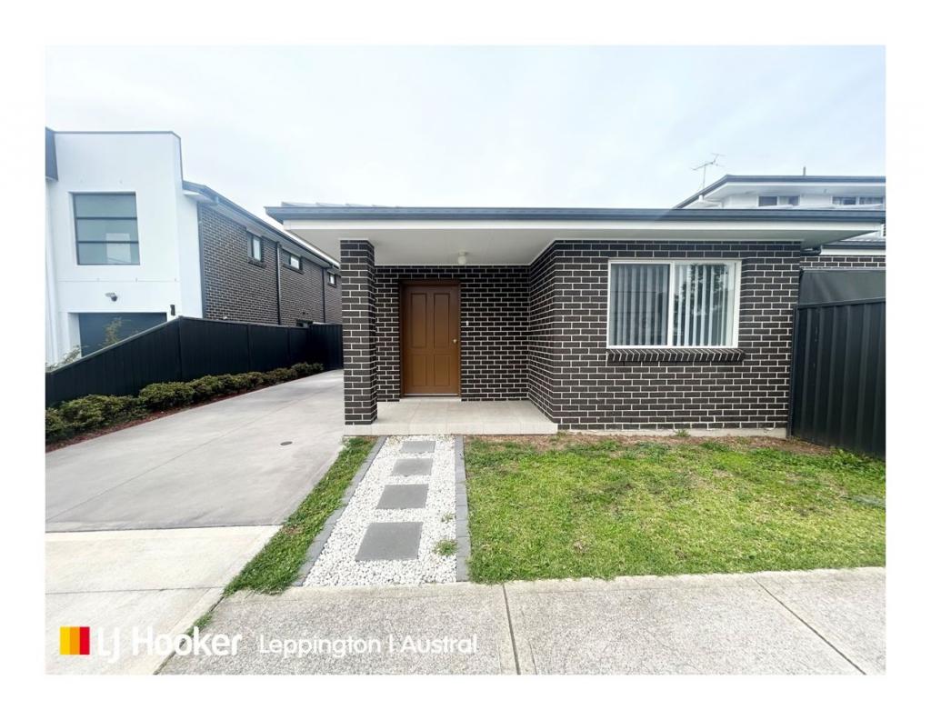 2/241 SEVENTH AVE, AUSTRAL, NSW 2179