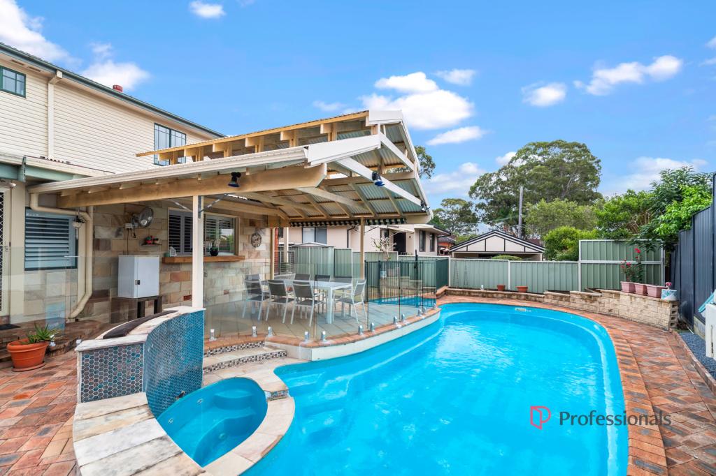 48 AMAROO AVE, GEORGES HALL, NSW 2198