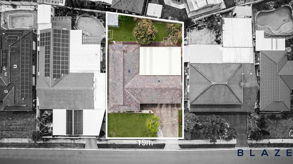 28 Saxonvale Cres, Edensor Park, NSW 2176