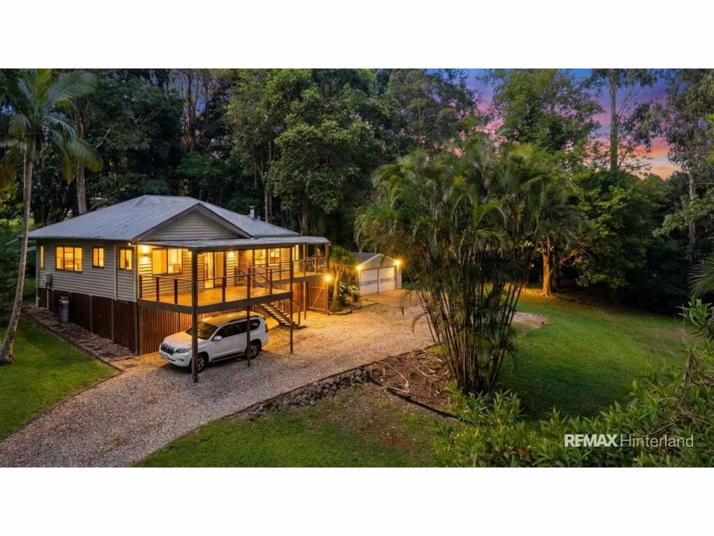 19 Howard Lane, Maleny, QLD 4552